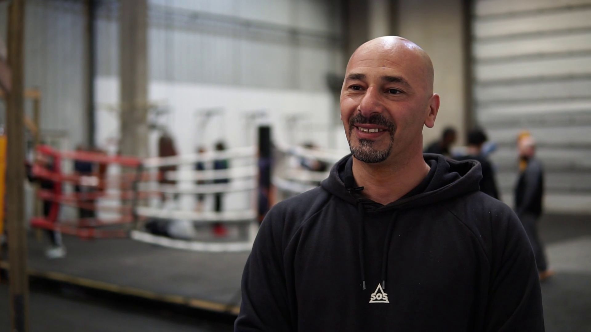 Wassim Yacoub fortæller om sin passion for bokseklubben Champs Camp Aarhus og glæden ved at gøre en forskel for de unge. Champs Camp er mit andet hjem, siger han med et smil.