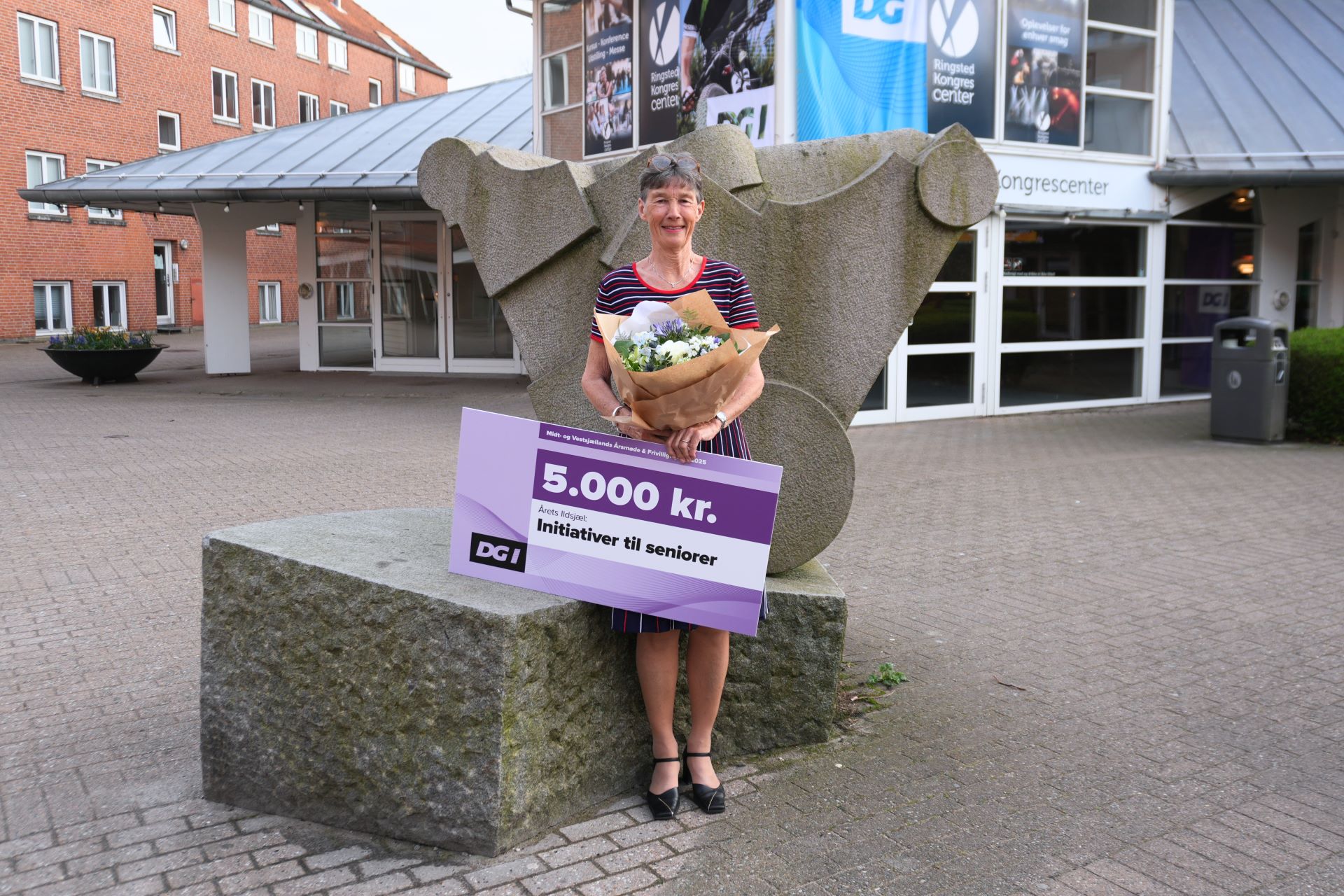 2Cf051a0 3B98 4355 A87f 969379Dcb958